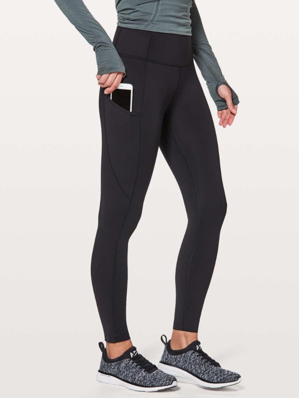 Lululemon Fast and Free High-Rise 25” Leggings – Original Version – Black – Size